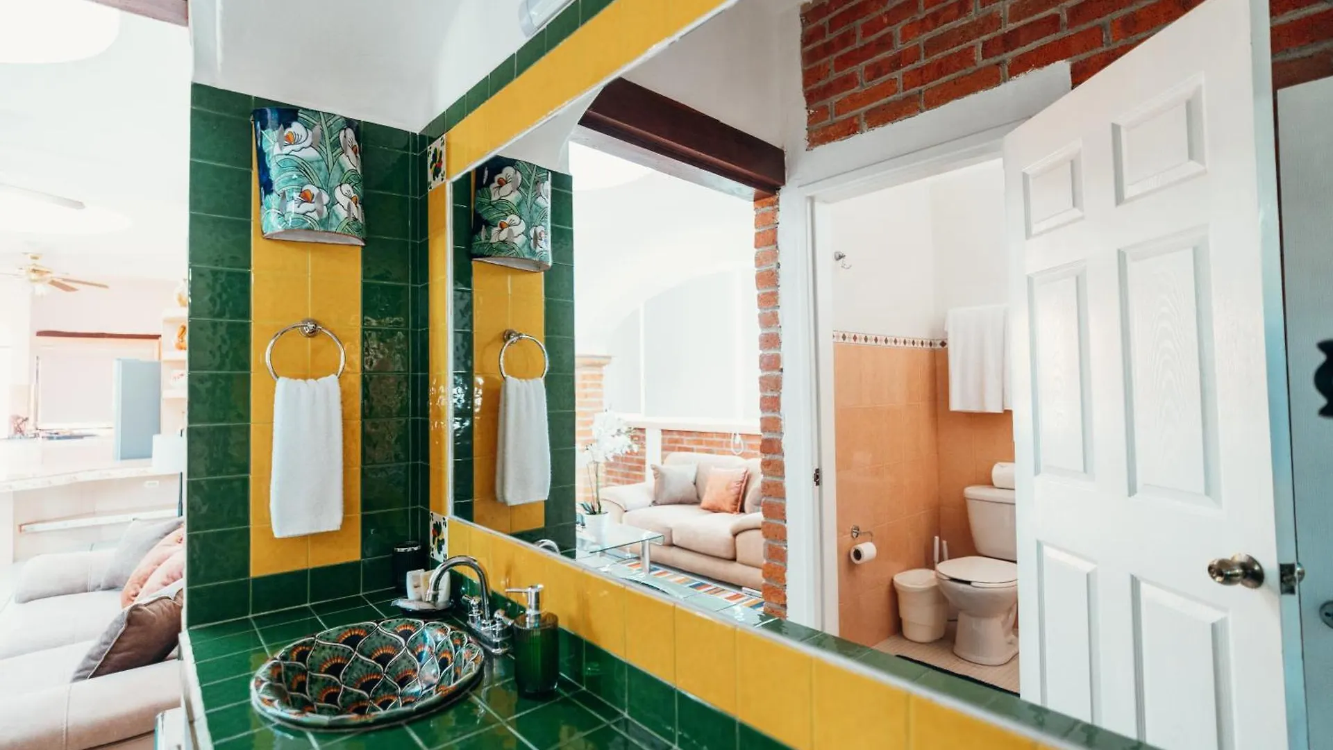 Boutique Hotel & Suites Hacienda Lord Twigg Puerto Vallarta