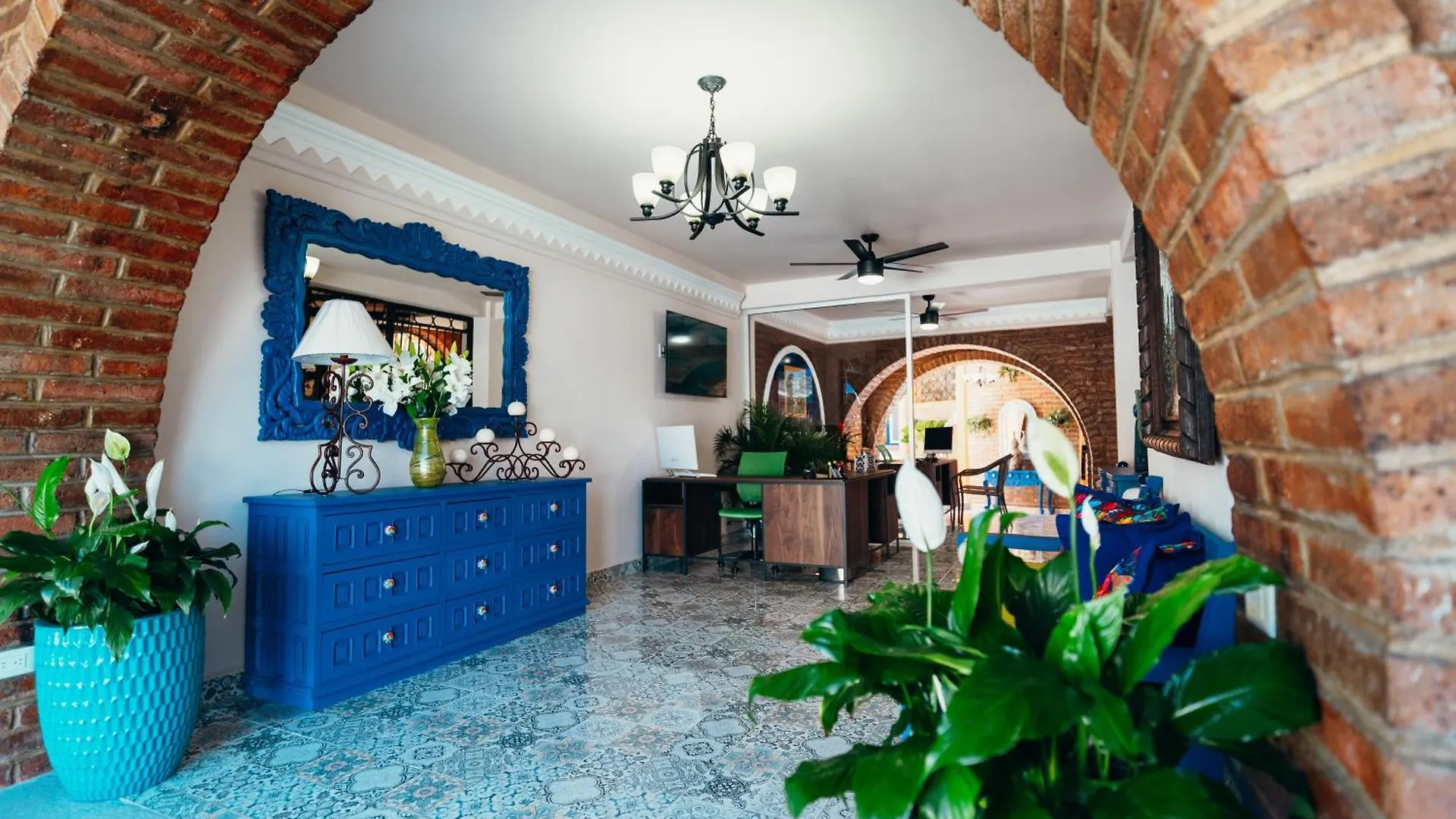 Boutique Hotel & Suites Hacienda Lord Twigg Puerto Vallarta